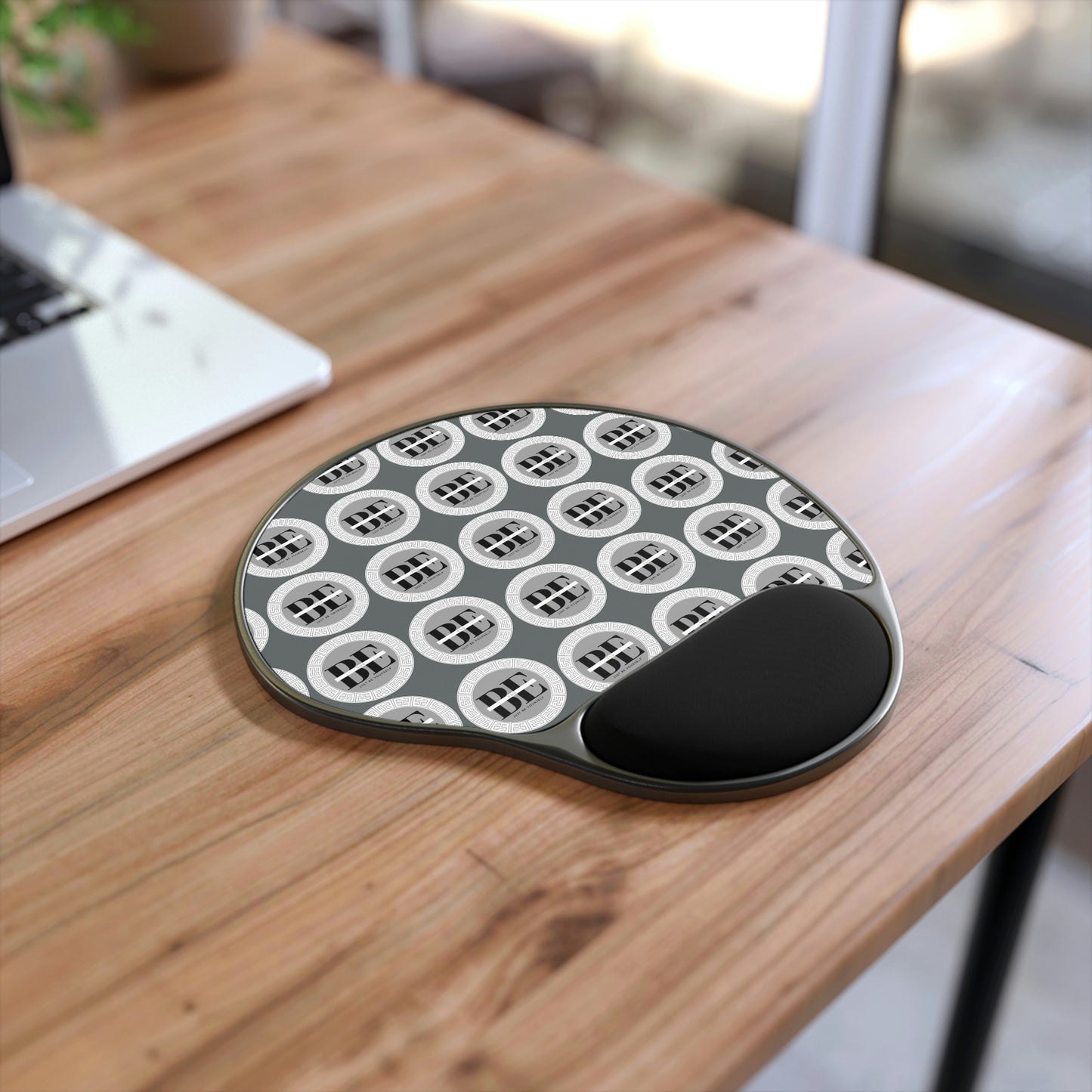 Mouse Pad With Wrist Rest